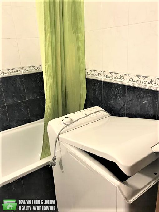Rent out 1-room apartment. Киев,  Гмыри — photo 6