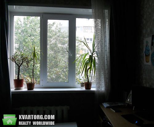 Sell 2-room apartment. Киев,  Школьная — photo 2