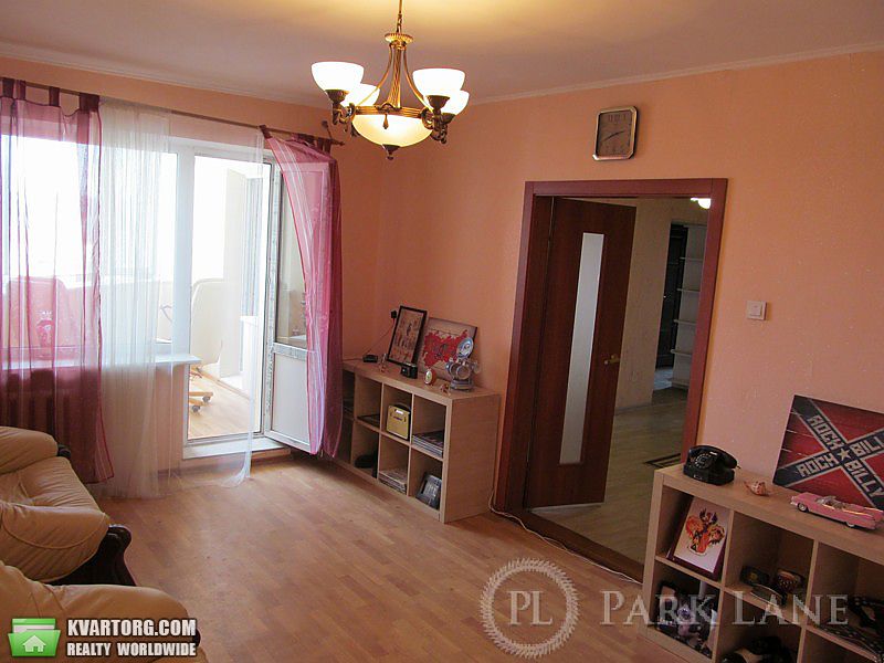 продам 3-комнатную квартиру. Киев,  Пчелки - фото 2