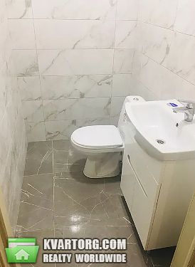 Rent out 2-room apartment. Львов, шевченківський — photo 4