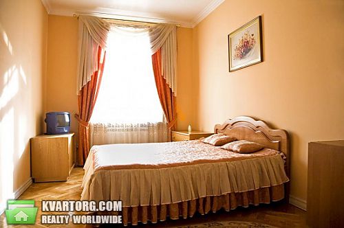 Rent out 1-room apartment. Одесса, Бочарова — photo 1