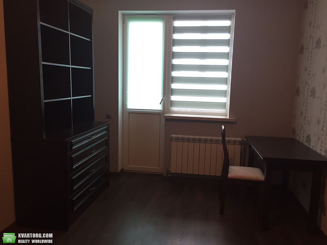 Rent out 3-room apartment. Киев,  Княжий Затон — photo 4