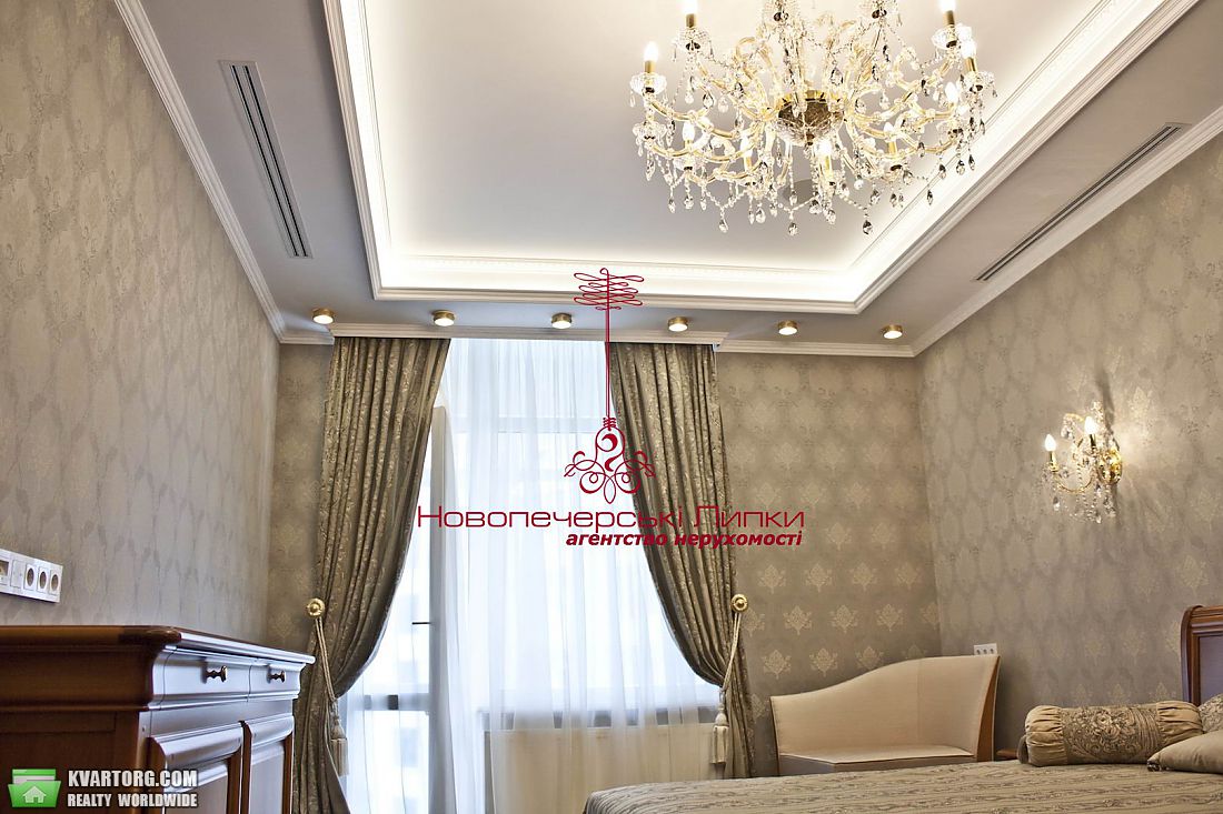 Sell 4-room apartment. Киев,  Драгомирова — photo 5
