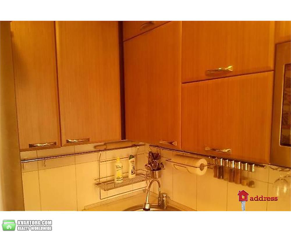 Sell 2-room apartment. Киев, ул. Набережно-Луговая 3а — photo 3