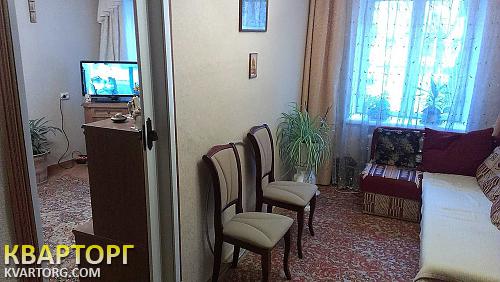 Sell 2-room apartment. Киев,  Саратовская — photo 1