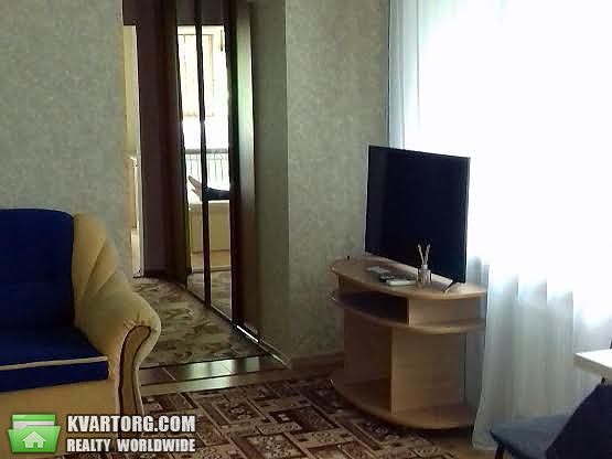 Rent out 2-room apartment. Киев, просп. Лобановского — photo 1