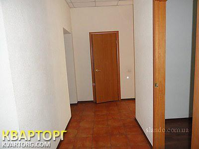 Rent out office. Киев, Салютная — photo 2