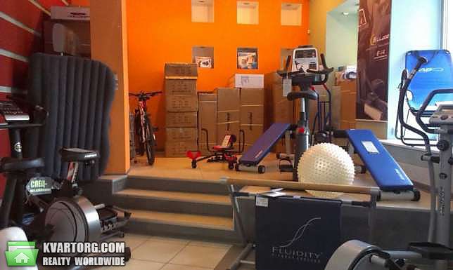Rent out shop. Киев, Деловая — photo 2