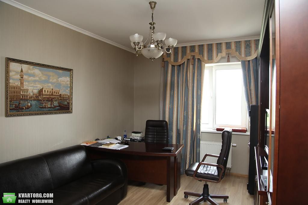 Sell 2-room apartment. Киев,  Белорусская — photo 3