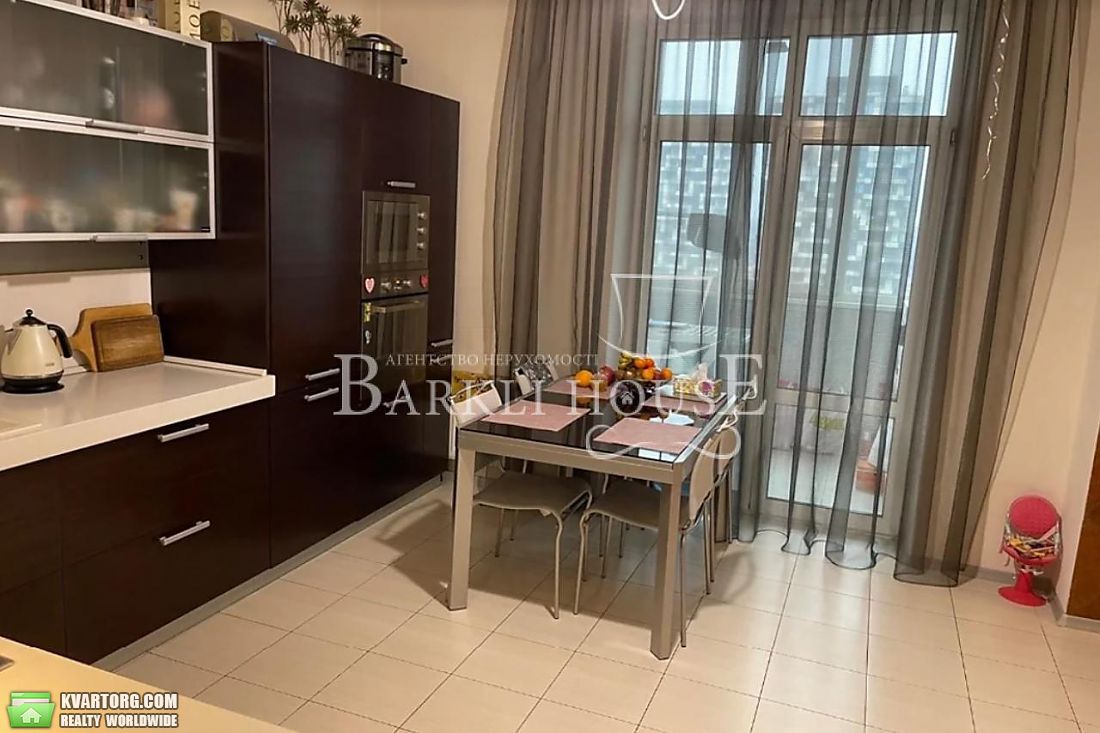 Rent out 2-room apartment. Киев,  Барбюса — photo 1
