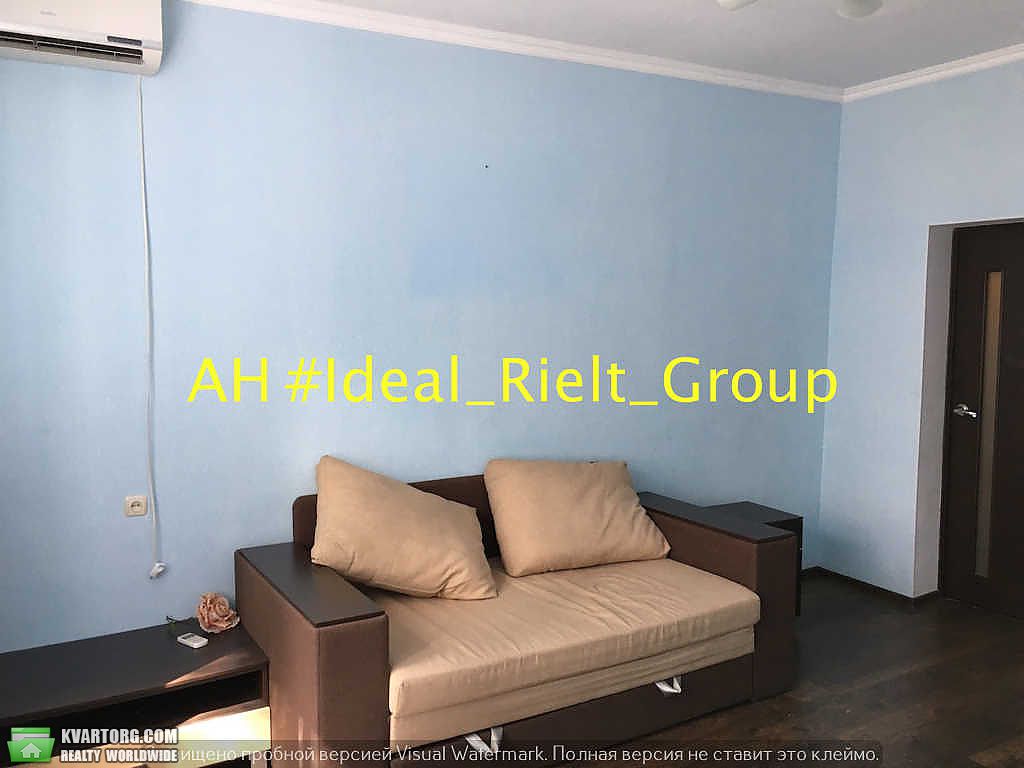 Sell 1-room apartment. Киев,  Шелковичная — photo 2