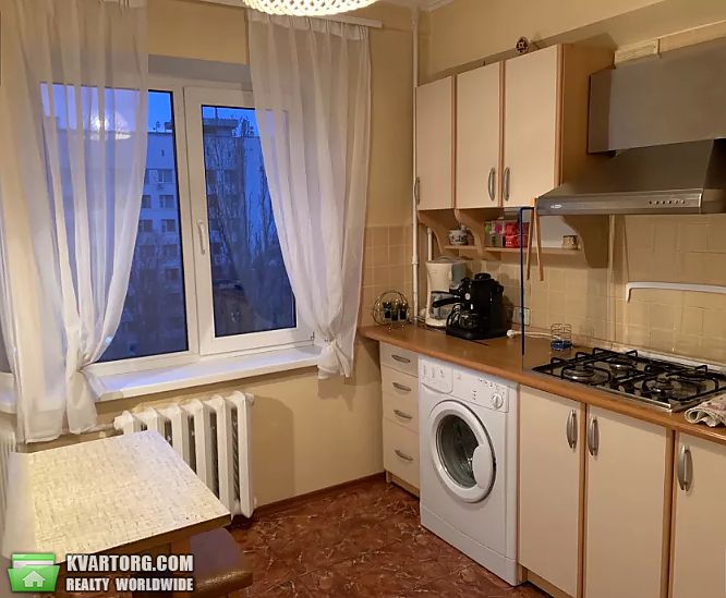 Rent out 2-room apartment. Киев,  Победы — photo 3