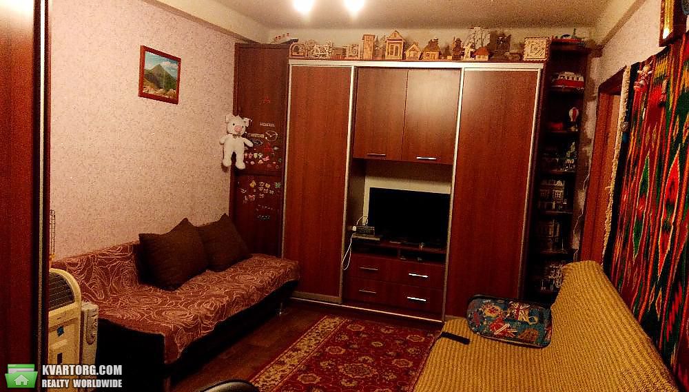 Sell 2-room apartment. Киев,  Лесной пр — photo 1