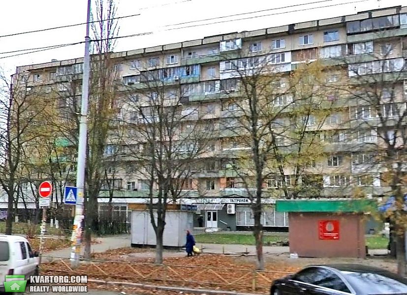 Sell 2-room apartment. Киев,  Ромена Роллана бул — photo 2