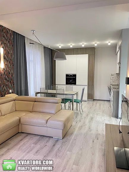 Rent out 3-room apartment. Киев,  Столетова — photo 2