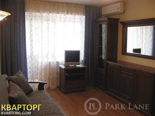 Rent out 2-room apartment. Киев, Гончара Олеся — photo 3