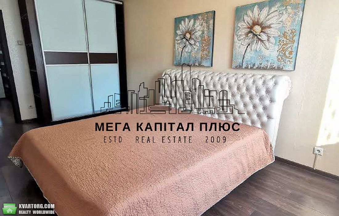 Rent out 3-room apartment. Киев, Урлівська — photo 1
