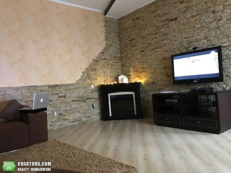 Sell 3-room apartment. Киев,  Урловская — photo 1