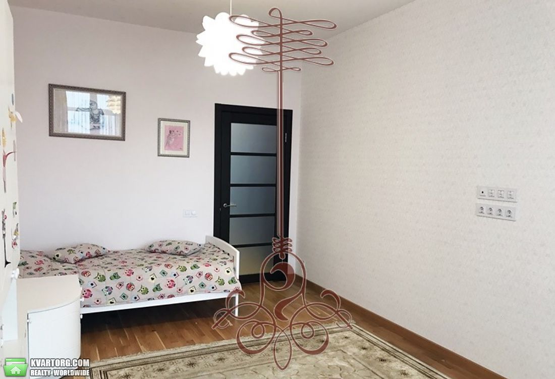 Sell 3-room apartment. Киев,  Драгомирова — photo 6