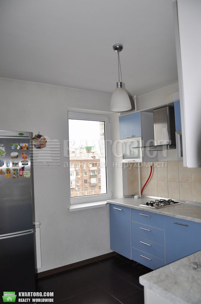 Rent out 2-room apartment. Киев,  Межигорская — photo 1