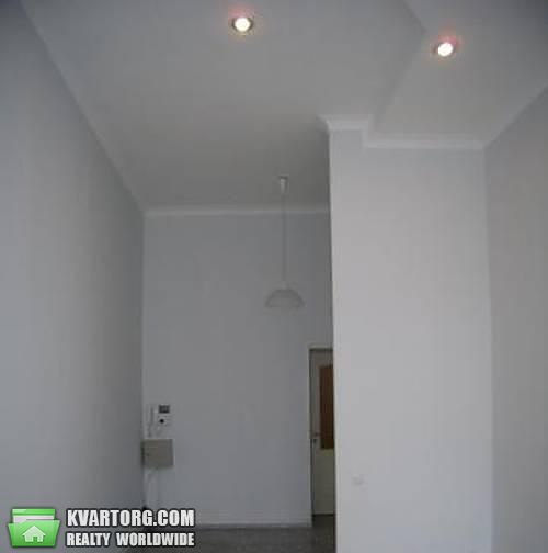Sell 3-room apartment. Киев,  Малоподвальная — photo 3