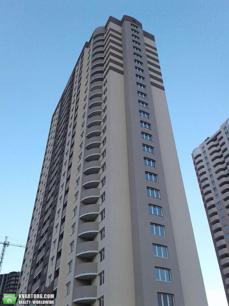 Sell 3-room apartment. Киев,  Крушельницкой — photo 1