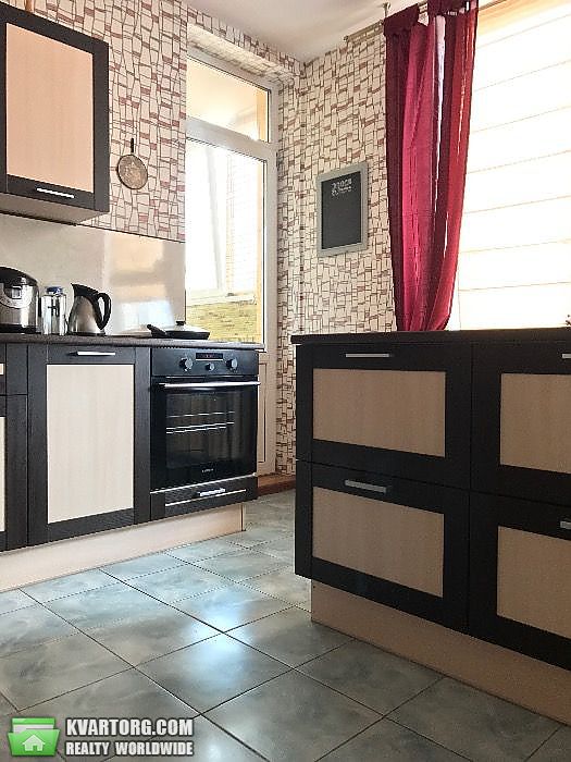 Sell 2-room apartment. Киев,  Пчелки — photo 2