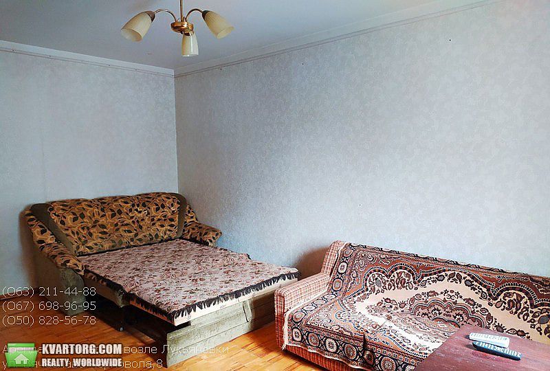 Rent out 2-room apartment. Киев,  Черновола — photo 4