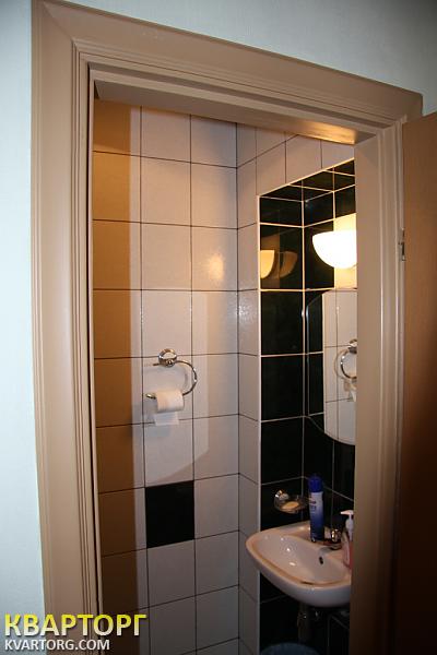 Rent out office. Киев,  Почайнинская — photo 6