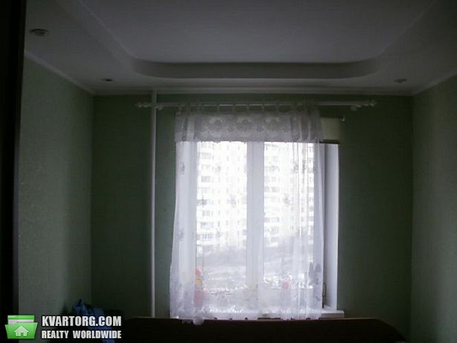 Sell 3-room apartment. Киев,  Радунская — photo 1