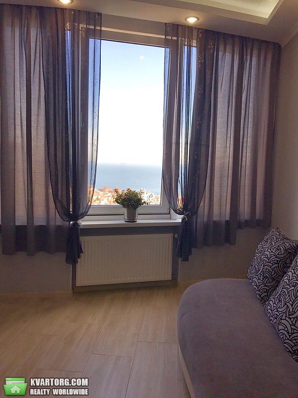 Rent out 1-room apartment. Одесса, Генуэзская — photo 4