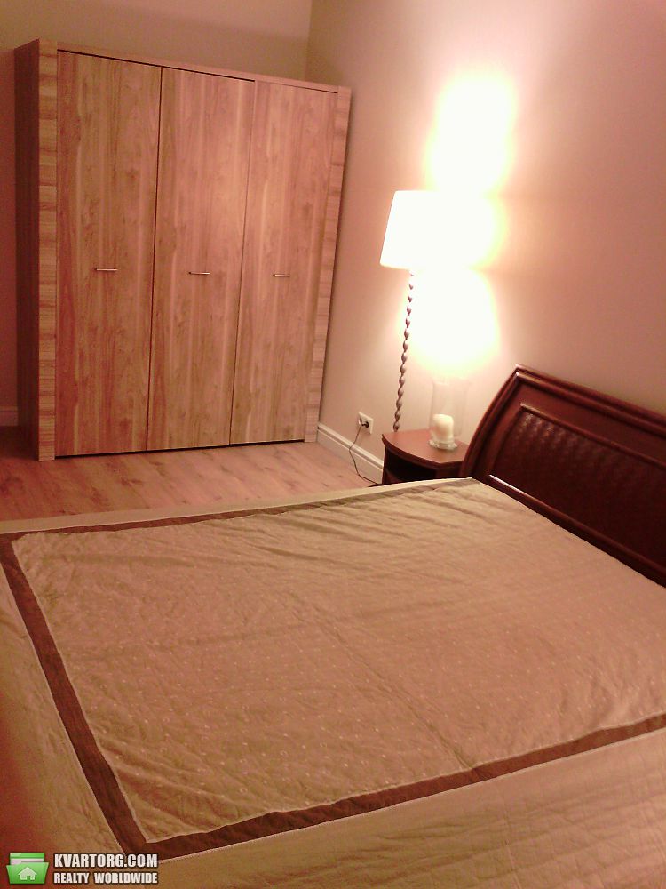 Rent out 2-room apartment. Киев,  Героев Сталинграда пр — photo 6