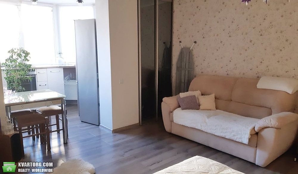 Sell 2-room apartment. Киевская обл., Мира — photo 1