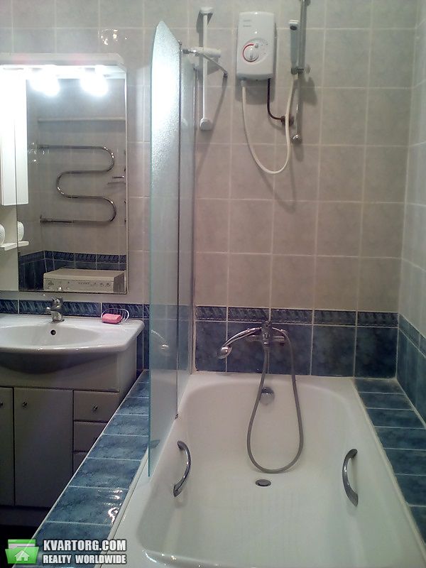 Rent out 2-room apartment. Киев,  Грушевского — photo 9