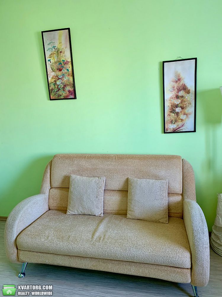 Rent out 2-room apartment. Киев,  Милославская — photo 4