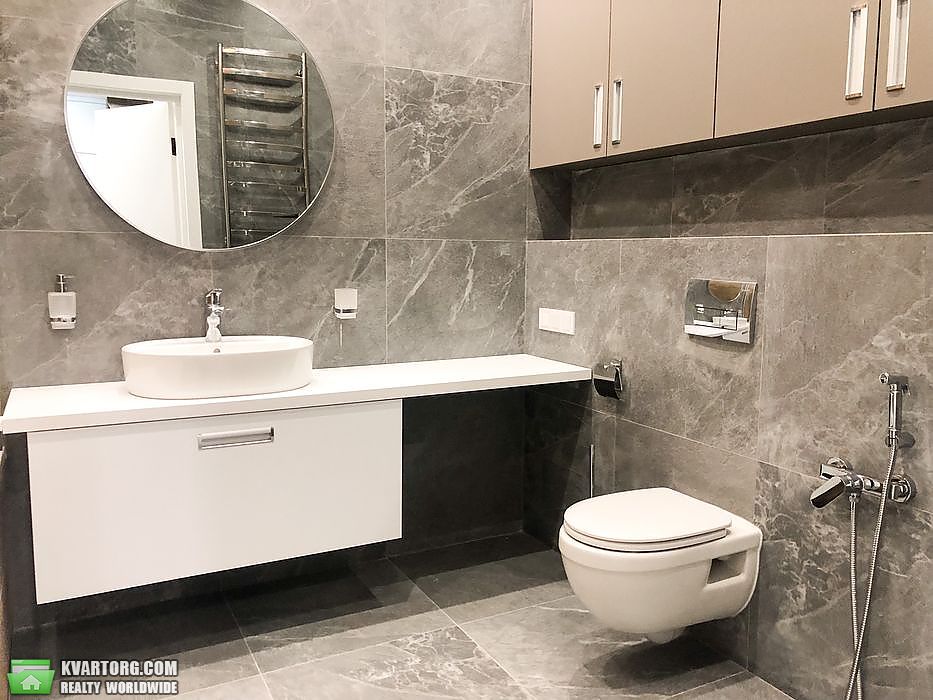 Rent out 2-room apartment. Киев,  Драгомирова — photo 7