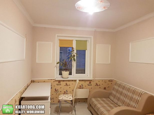 Rent out 2-room apartment. Киев,  Ревуцкого — photo 4
