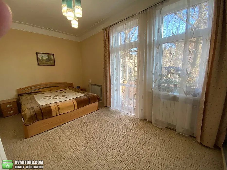 Sell 3-room apartment. Киев, Просвещения — photo 1