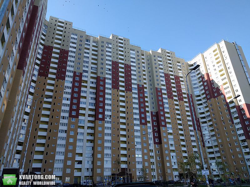 Rent out 2-room apartment. Киев, Данченко — photo 1