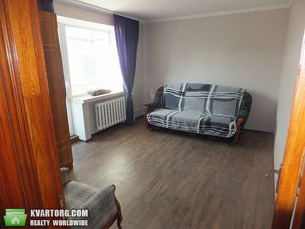 Rent out 2-room apartment. Киев,  Дегтяревская — photo 9