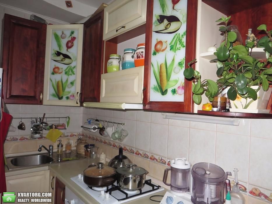 Sell 3-room apartment. Киев,  Салютная — photo 5