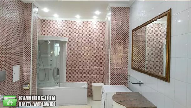 Rent out 2-room apartment. Киев, Саксаганского — photo 7