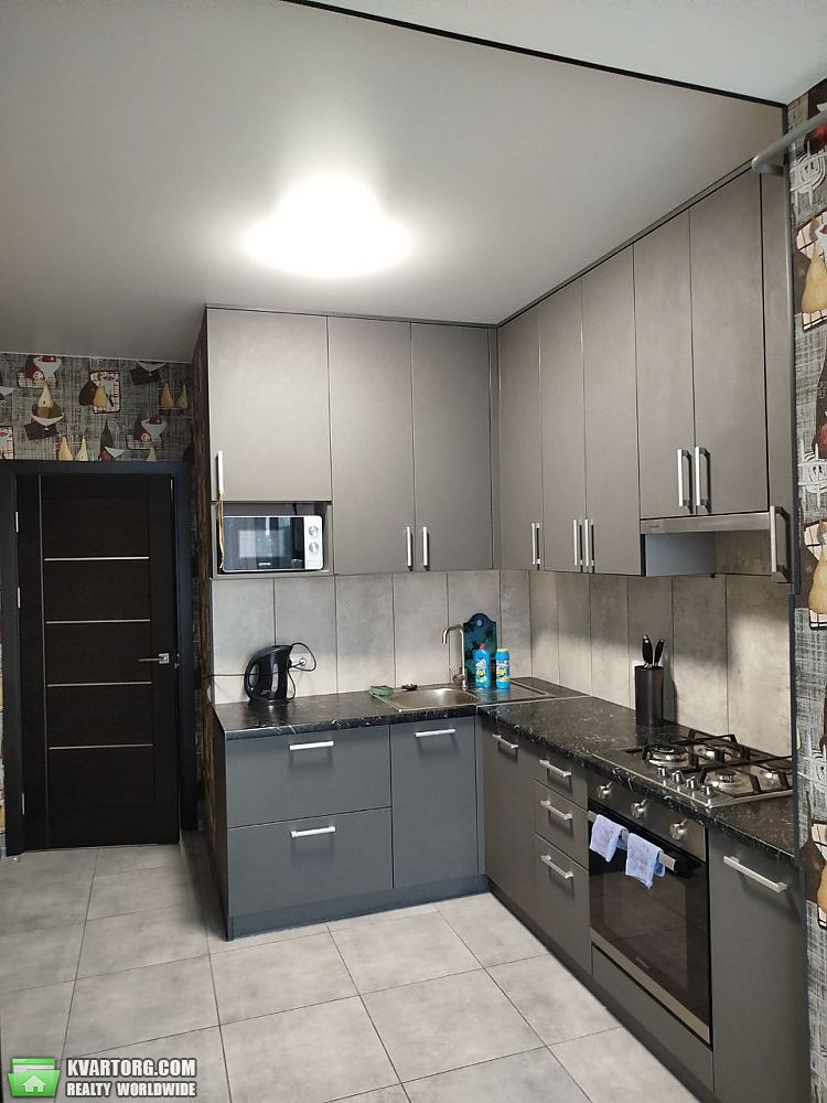 Rent out 3-room apartment. Киев,  Заболотного — photo 5