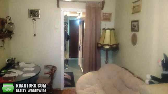 Sell 2-room apartment. Киев,  Курская — photo 1