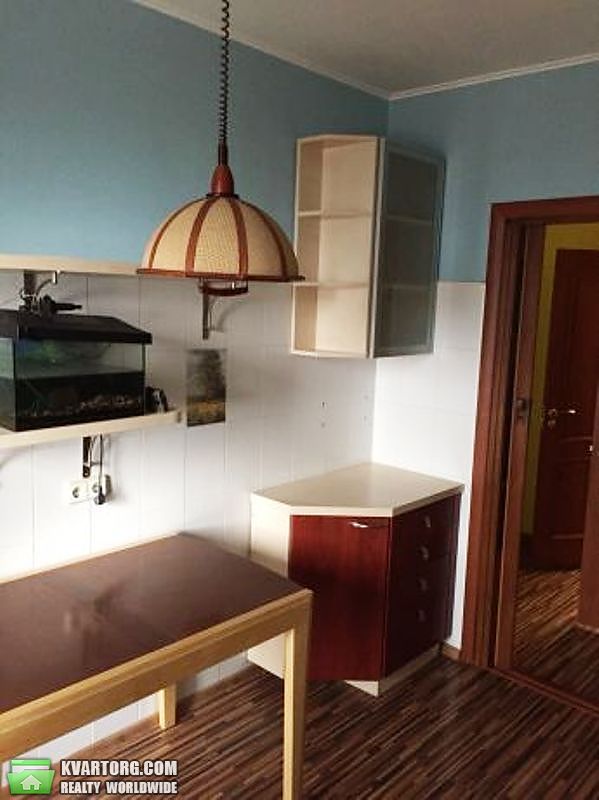 Sell 2-room apartment. Киев,  Крушельницкой — photo 2