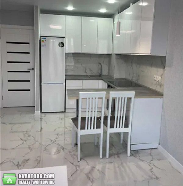 Sell 2-room apartment. Киев, Максимовича — photo 2
