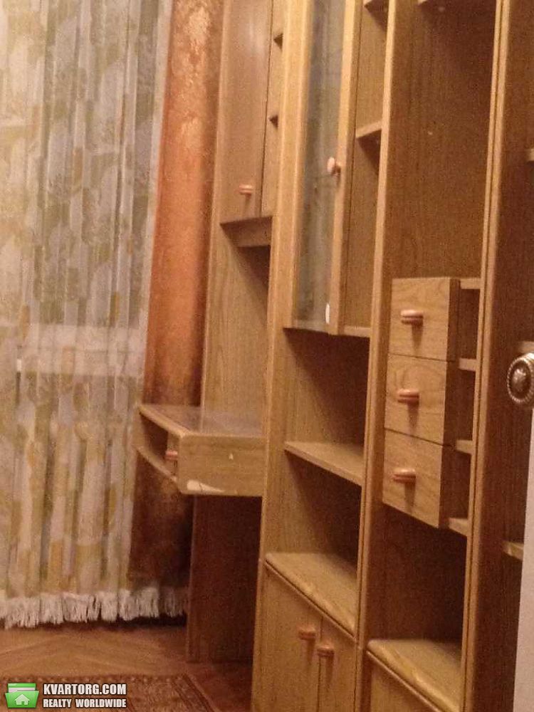 Rent out 3-room apartment. Киев, Щорса — photo 5