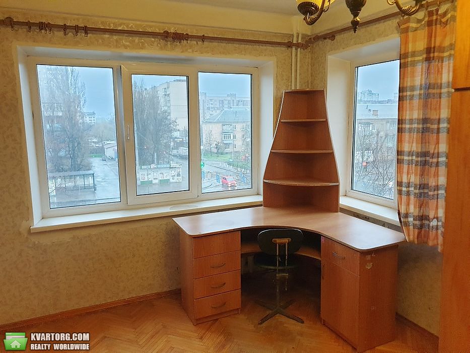 Sell 2-room apartment. Киев,  Перова бул — photo 3