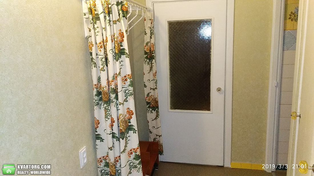 Rent out 2-room apartment. Киев,  Матеюка — photo 3