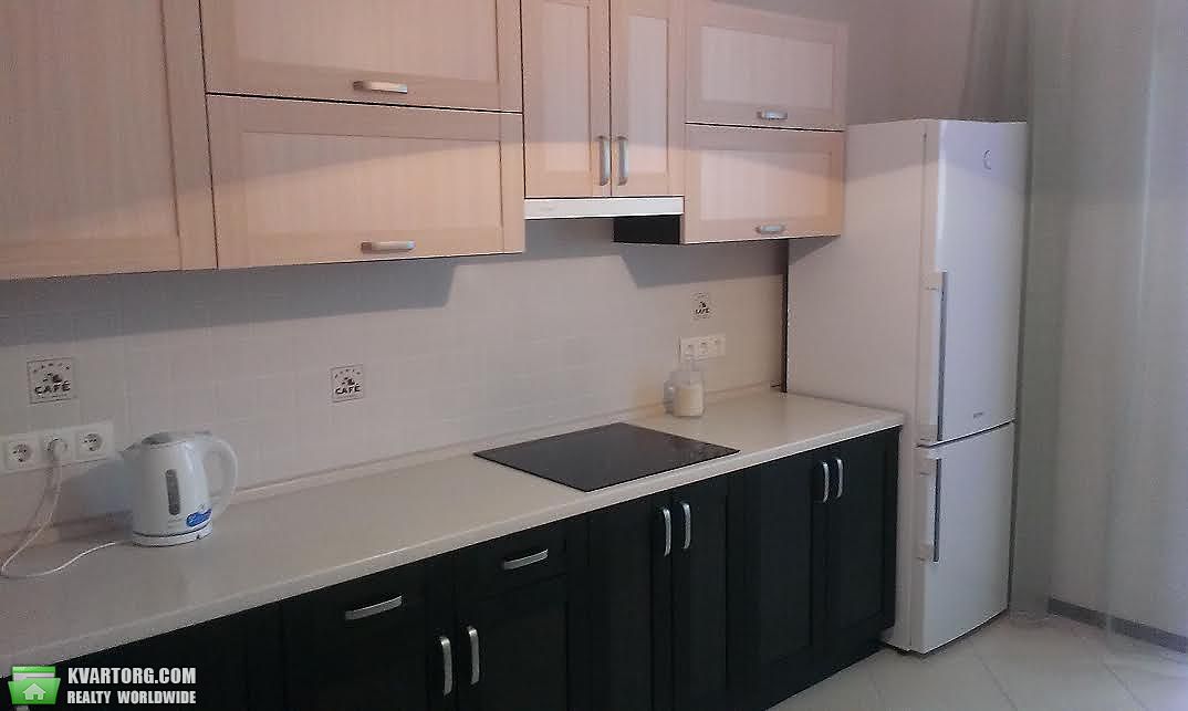 Sell 1-room apartment. Киев,  Дегтяренко — photo 2